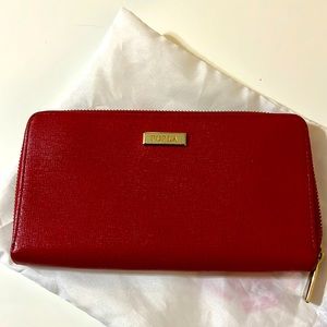 Furla Babylon Saffiano leather wallet. Red